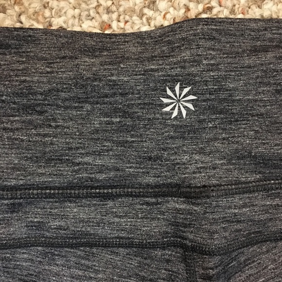 Athleta Kick Flare Crop Leggings / Yoga Pants - Picture 4 of 8